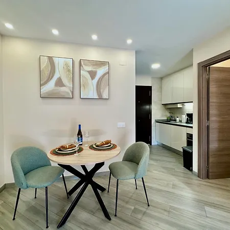 Clubrent - Turmalina, Magnifico Apartment
